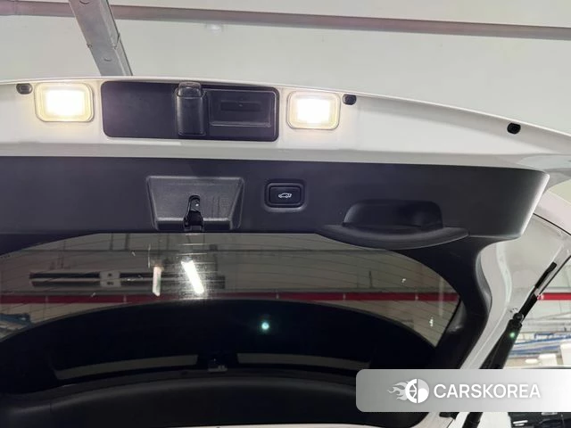 Hyundai Ionic 5 id 4947143 из Кореи 10