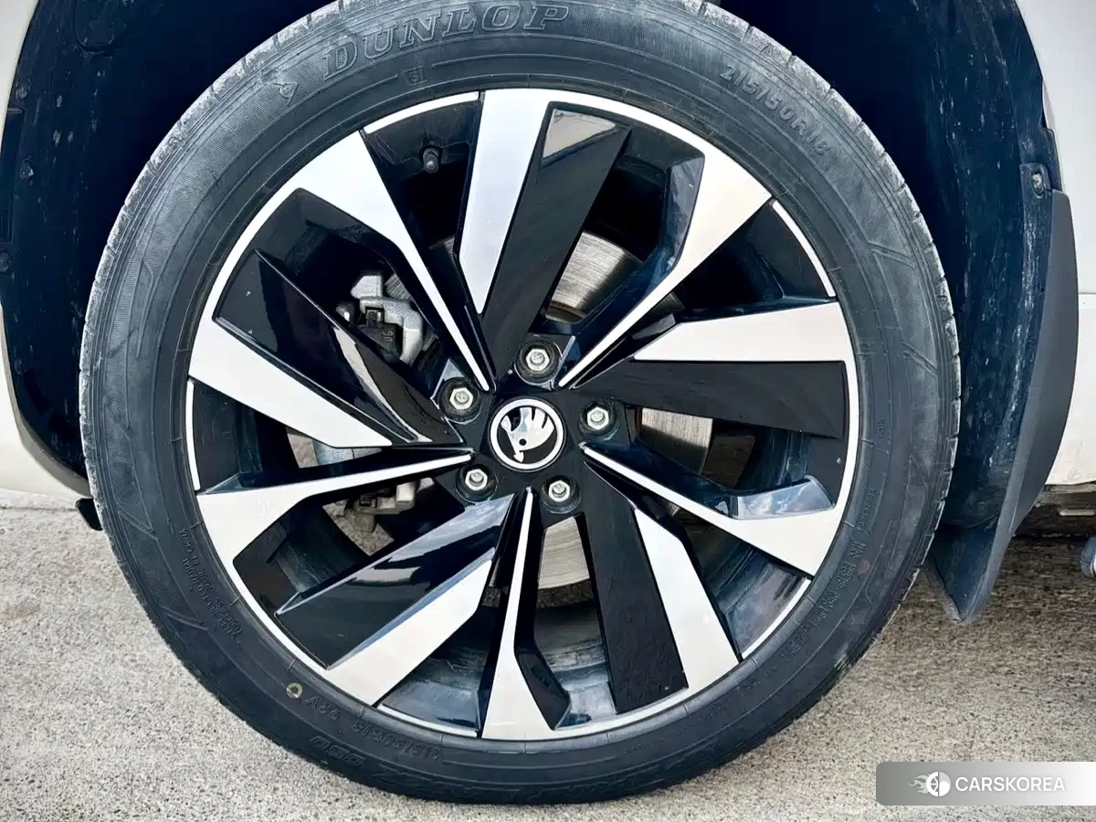 Skoda Krok id 4578177 из Китая 10