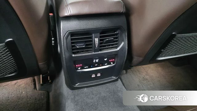 BMW 3 Series (G20) id 4304153 из Кореи 10