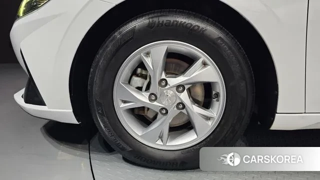 Hyundai Avante (CN7) id 3023872 из Кореи 10