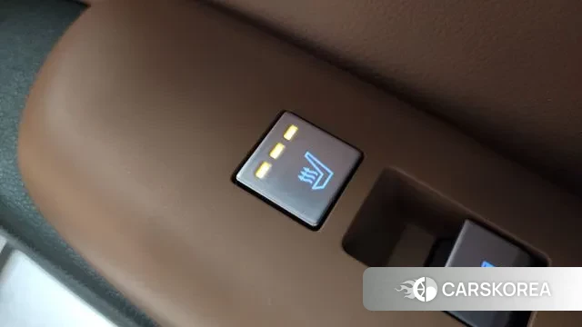 Hyundai Grandeur (GN7) id 3031731 из Кореи 10