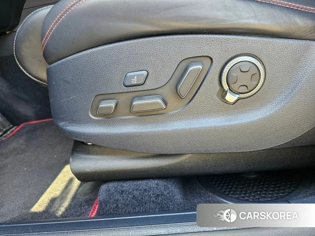 Genesis GV70 id 3866148 из Кореи 10