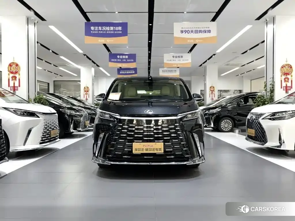 Lexus LM id 4674268 из Китая 10