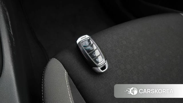 Hyundai Kona Hybrid id 4609904 из Кореи 10