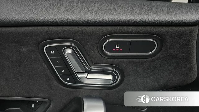 Mercedes-Benz A-Class W177 id 4523218 из Кореи 10