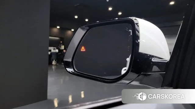 Kia Di Ol Nu Niro id 3654741 из Кореи 10