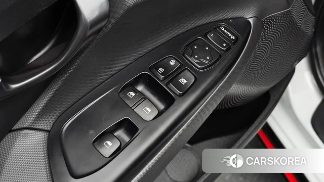 Hyundai Veloster (JS) id 4895510 из Кореи 10