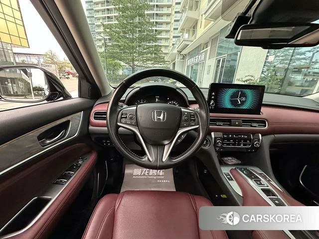 Honda Crown Road id 4276745 из Китая 10