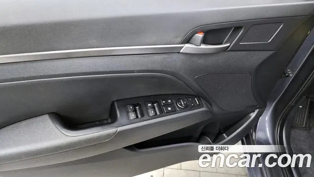 Hyundai Avante AD id 2278746 из Кореи 10