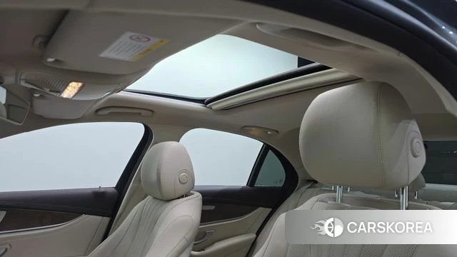 Mercedes-Benz E-Class W213 id 4225812 из Кореи 10