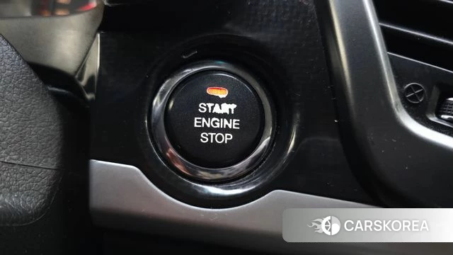 Ssangyong New Style Korando C id 3955893 из Кореи 10