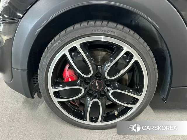 Mini Cooper S id 3885303 из Кореи 10