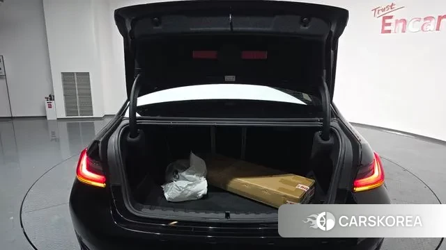 BMW 3 Series (G20) id 3428949 из Кореи 10