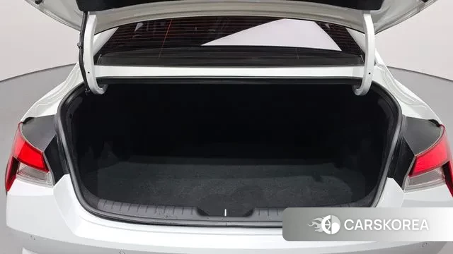 Hyundai Avante (CN7) id 3639962 из Кореи 10