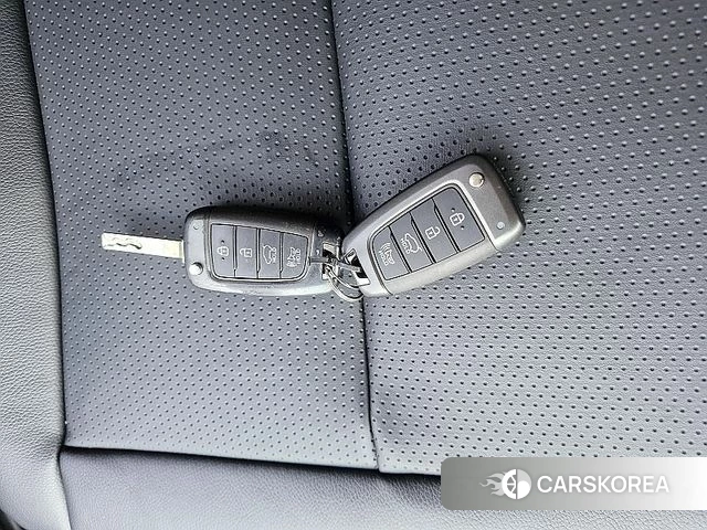 Hyundai Staria id 4631776 из Кореи 10