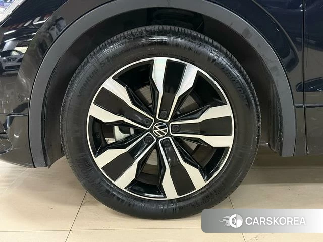 Volkswagen Tiguan L id 4256213 из Китая 10