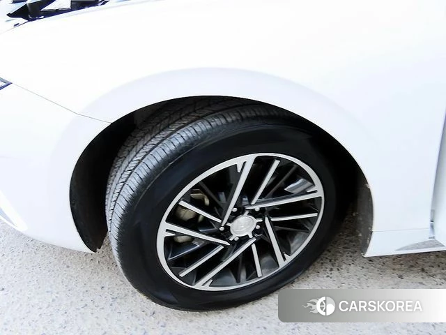 Hyundai The New Grandeur IG id 4224005 из Кореи 10