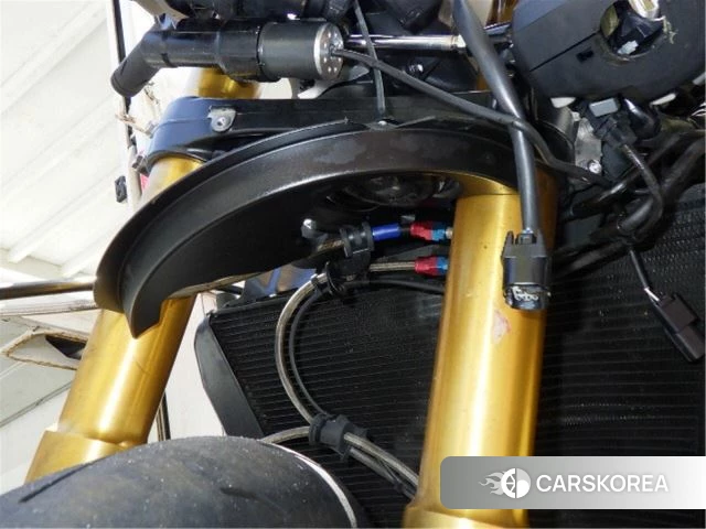 Honda CBR1000RR-R FIREBLADE SP id 3950005 из Японии 10