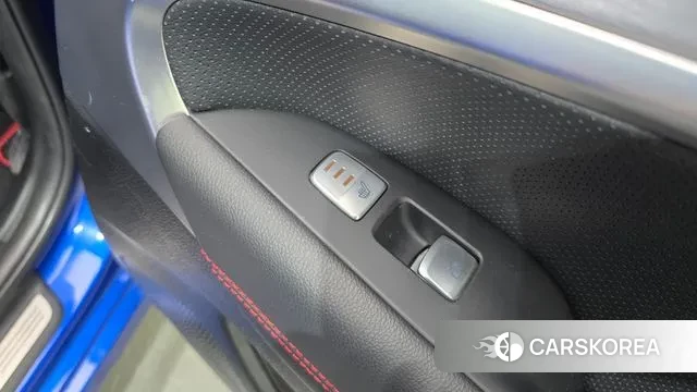 Genesis G70 id 3672272 из Кореи 10