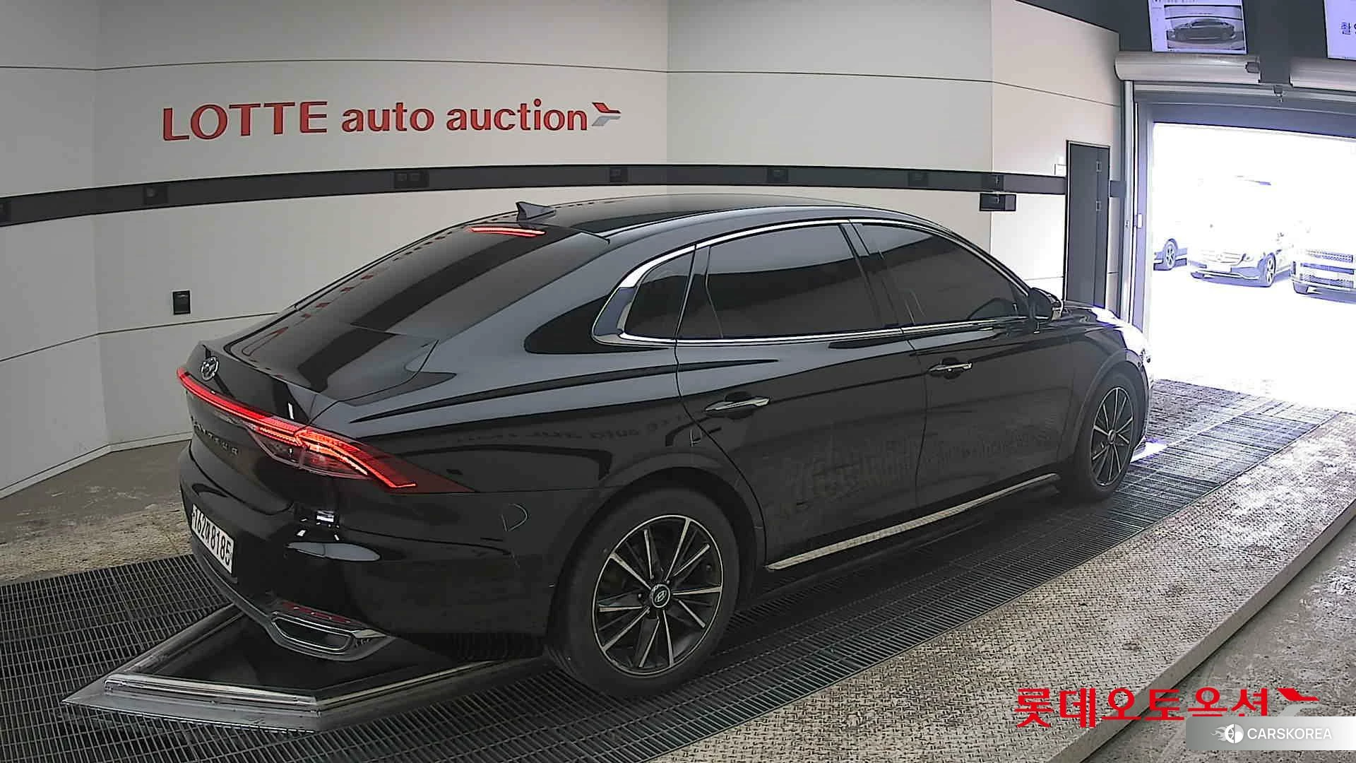 Hyundai Grandeur id 3888344 из Кореи 10