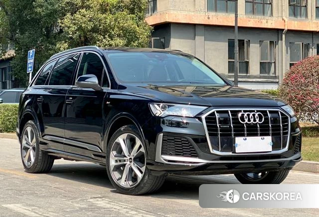 Audi Q7 id 4260087 из Китая 10