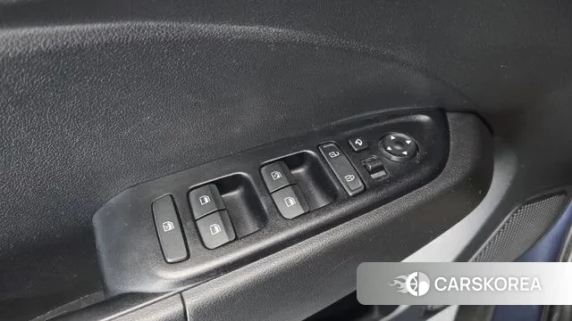 Hyundai Venue id 3681943 из Кореи 10