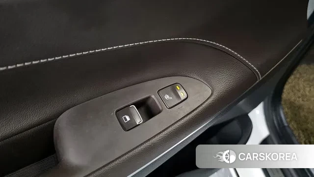 Hyundai Grandeur IG id 3325043 из Кореи 10