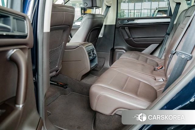 Volkswagen Touareg id 4215214 из Китая 10