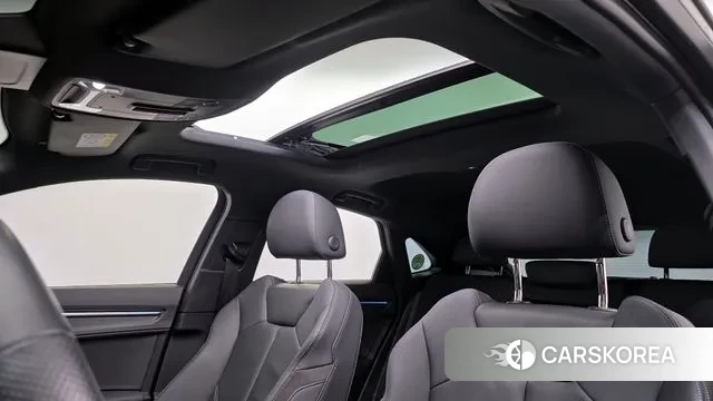 Audi Q3 (F3) id 2998539 из Кореи 10