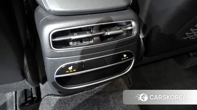 Genesis GV70 id 3438602 из Кореи 10