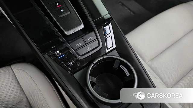 Porsche 911(992) id 4623699 из Кореи 10