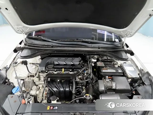 Hyundai The New Avante AD id 3297403 из Кореи 10