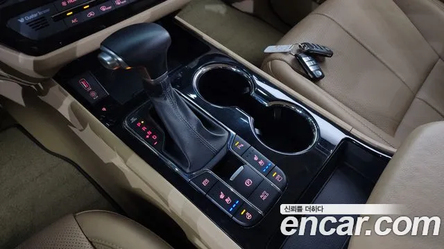 Kia The New Carnival id 2645405 из Кореи 10