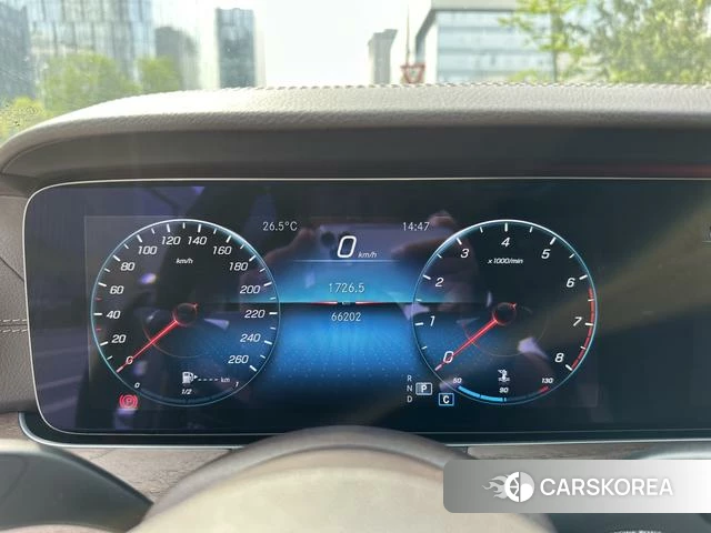 Mercedes-Benz E-class id 4256597 из Китая 10