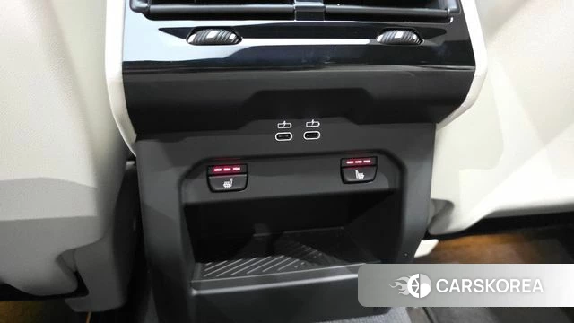 BMW 5 Series (G60) id 4177478 из Кореи 10