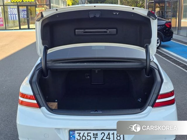Genesis G90 id 4780117 из Кореи 10