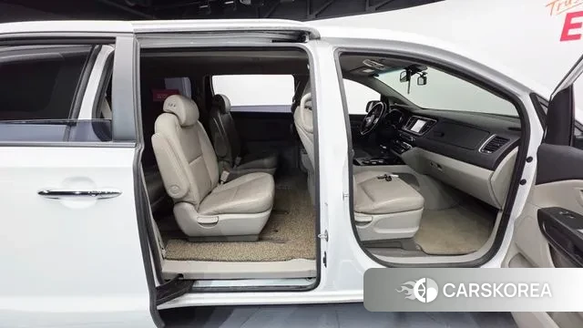 Kia The New Carnival id 3454988 из Кореи 10