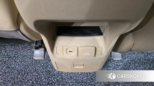 Kia The New Carnival id 4447541 из Кореи 10