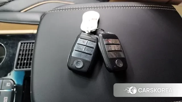 Kia The New Carnival id 3284183 из Кореи 10