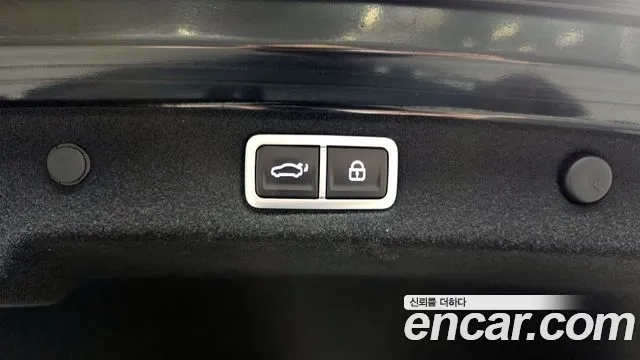 Hyundai Grandeur (GN7) id 2925798 из Кореи 10