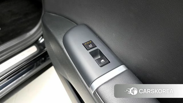 Hyundai Grandeur (GN7) id 3850566 из Кореи 10