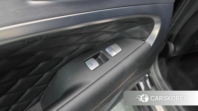 Genesis G70 id 3829208 из Кореи 10