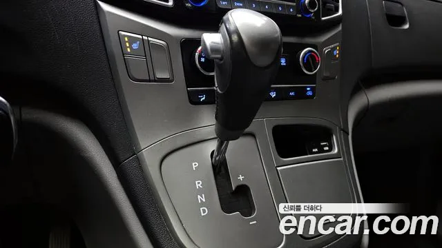 Hyundai The New Grand Starex id 2573324 из Кореи 10