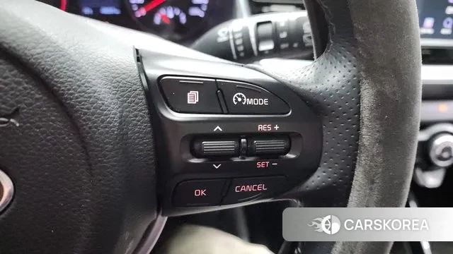 Kia Stonic id 3356933 из Кореи 10