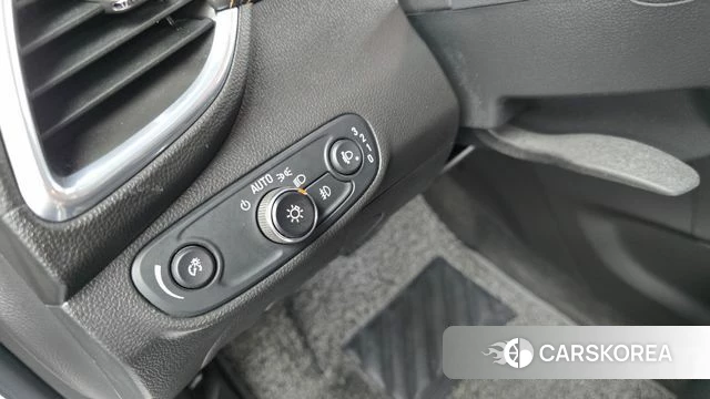 Chevrolet (GM Daewoo) The New Trax id 4678038 из Кореи 10