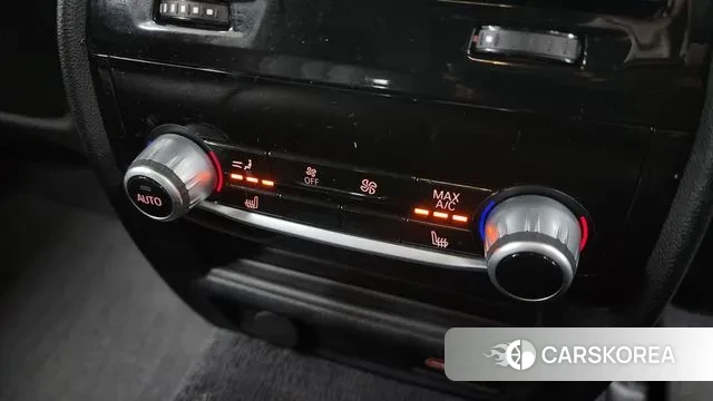 BMW 5 Series (G30) id 3467949 из Кореи 10