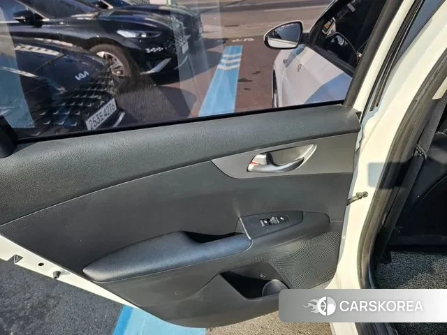 Kia Come New K3 id 3616508 из Кореи 10