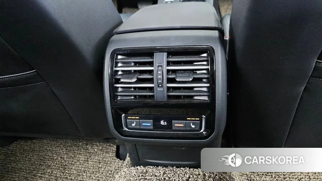 Volkswagen Passat GT (B8) id 4596182 из Кореи 10