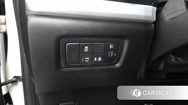 Ssangyong New Style Korando C id 4865655 из Кореи 10
