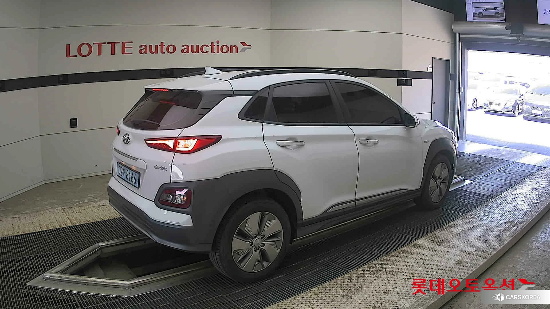 Hyundai KONA Electric id 4296764 из Кореи 10